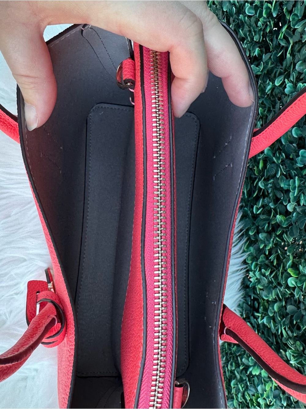 Kate Spade Medium Margaux Satchel in Lychee - Picture 8 of 11